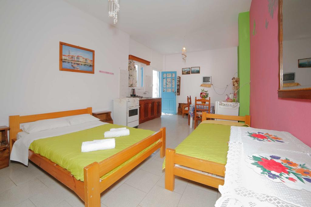 Mira Mare Studios Leipsoi Room photo