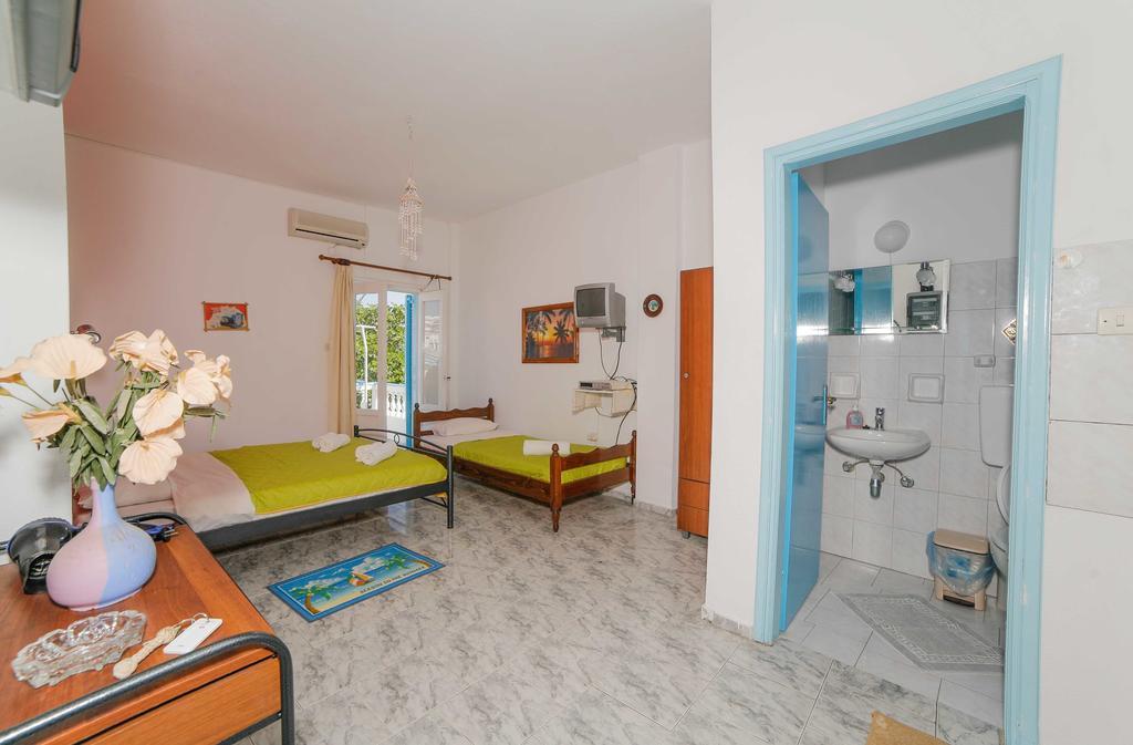 Mira Mare Studios Leipsoi Room photo
